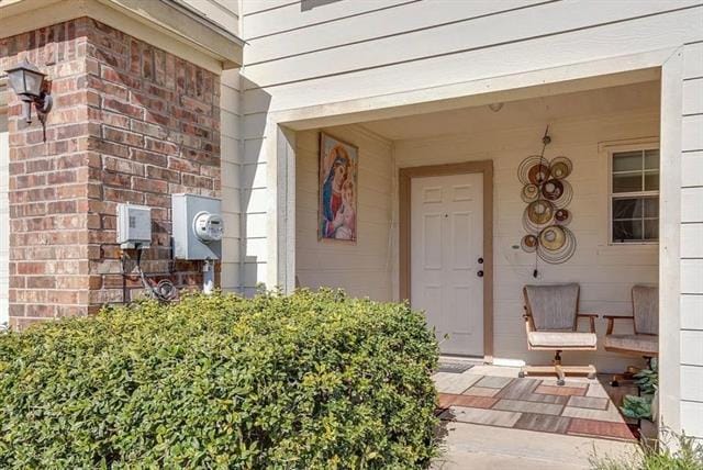 Building Photo - 3900 Fernando Dr