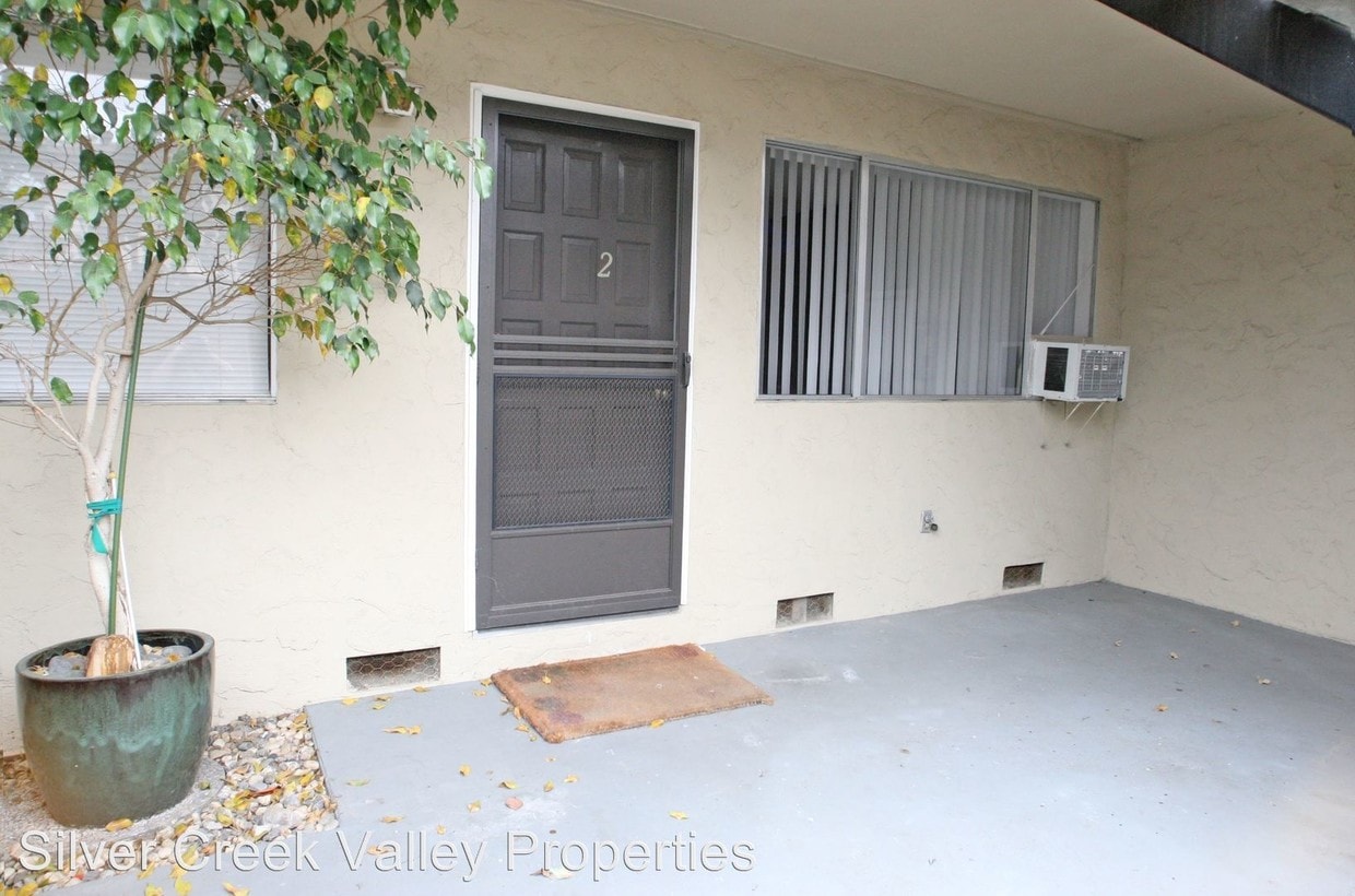 Primary Photo - 2 br, 1 bath House - 716 Harvard Ave - #2