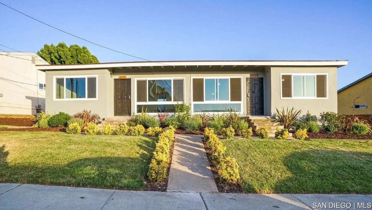 Foto principal - 4725 Iroquois Ave