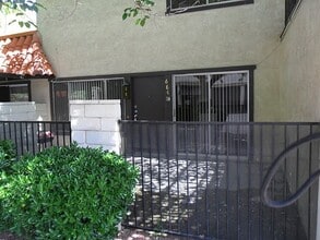 Building Photo - 6641 Bubbling Brook Dr