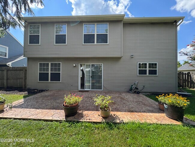Foto del edificio - 3 Longbrook Ln