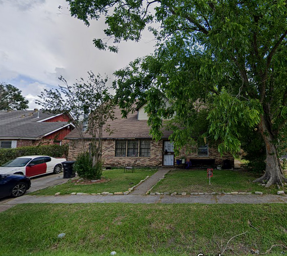 Primary Photo - Affordable spacious 6BD/2BA single-family ...