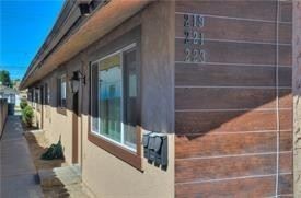 Foto del edificio - 213-223 W 19th St