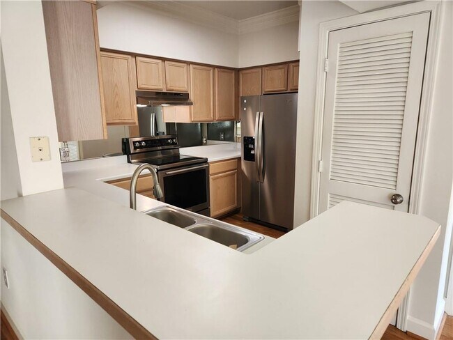 Foto del edificio - 3777 Peachtree Rd NE