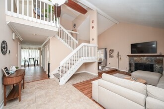 Building Photo - 19414 Dianeshire Dr