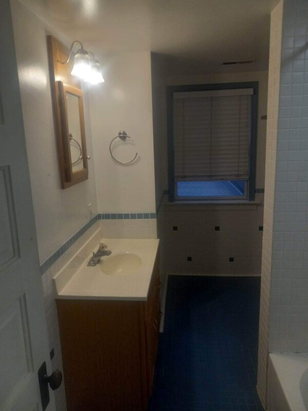 Foto del edificio - 2114 Robinwood Ave