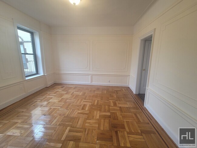 Building Photo - Spacious 1 Bedroom in Bensonhurst