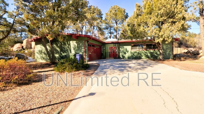Primary Photo - 1804 Forest Meadows Dr