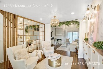 Building Photo - 14050 Magnolia Blvd