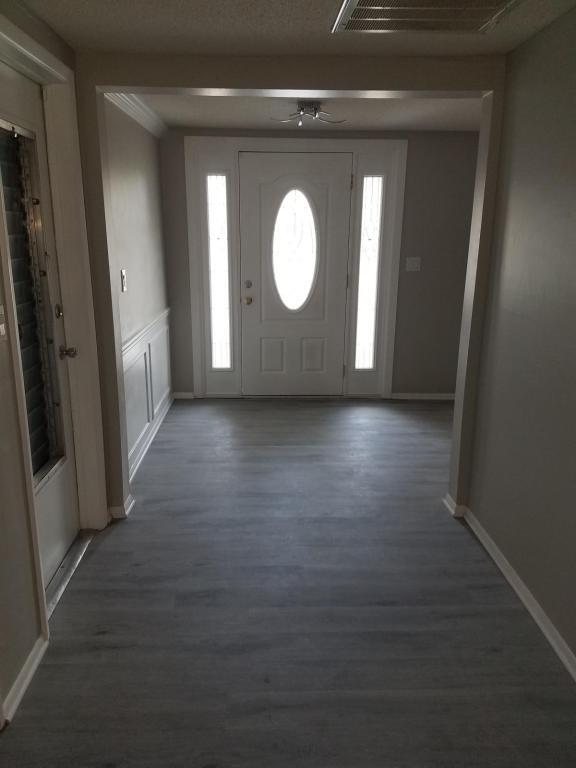 Building Photo - 3555 Edenwood Dr