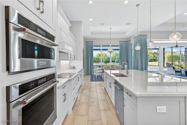 Foto del edificio - 14258 Galley Ct