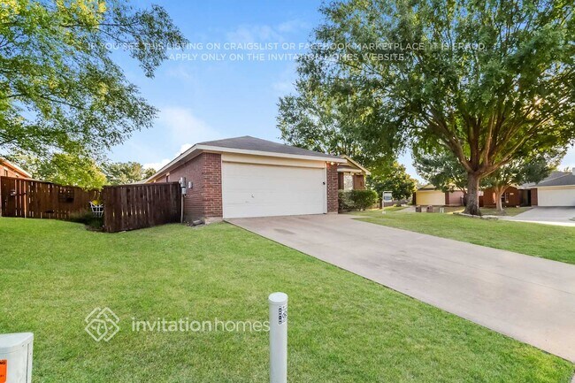 Foto del edificio - 4801 Mountain Ridge Ln