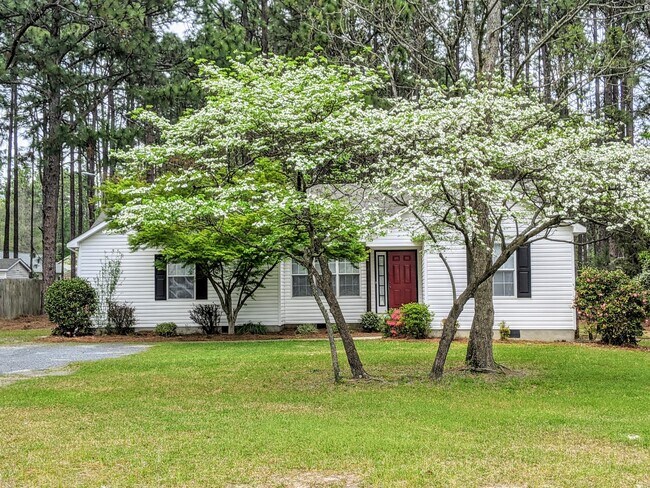 Building Photo - 115 Pecan Grove Dr