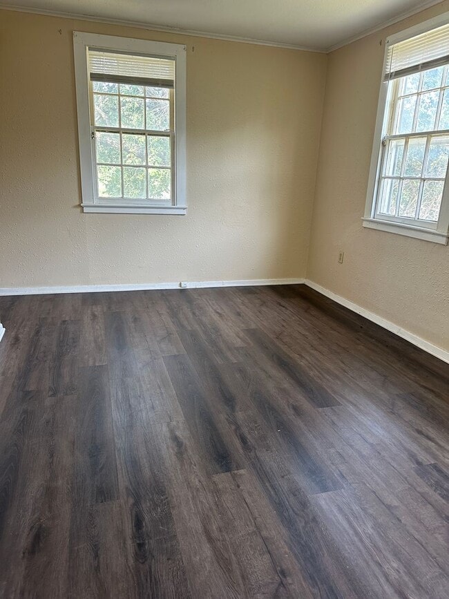 Building Photo - 45 Riley Manor Cir