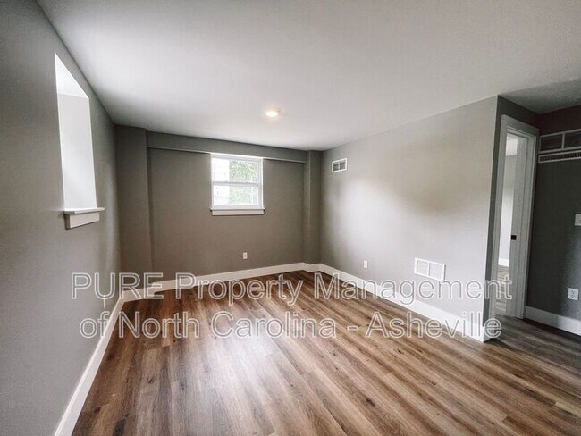 Foto del edificio - 268 Sand Hill Rd