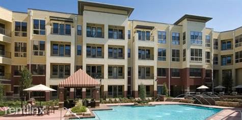Building Photo - 1000 Lake Carolyn Pky