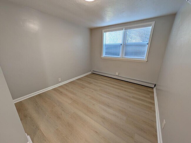 Building Photo - 1978 S 1300 E