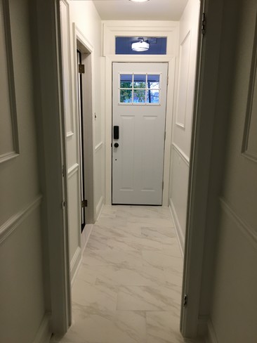 Entrance Hallway - 302 Randolph Ave