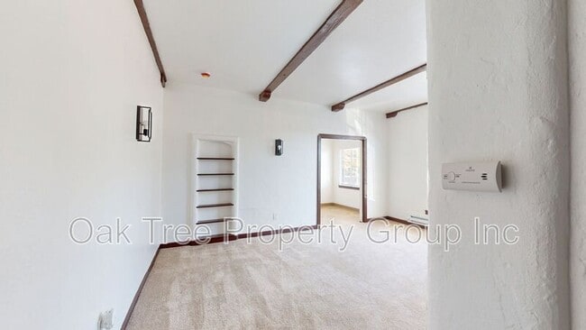 Building Photo - 2936 Schyler St