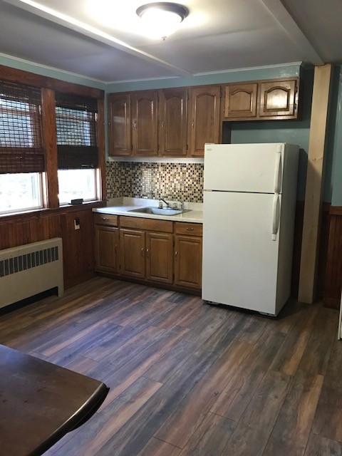 Kitchen - 16 Rodman Ave