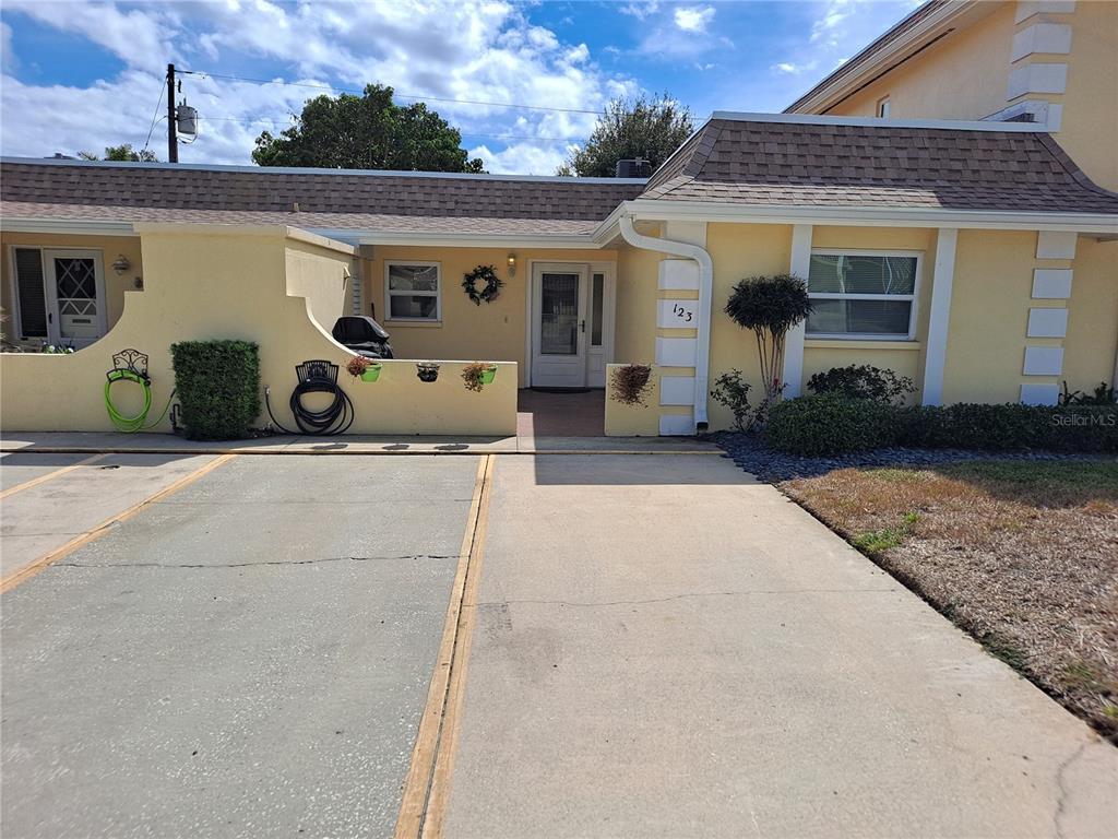 610 Indian Rocks Rd N, Belleair Bluffs, FL 33770 House Rental in