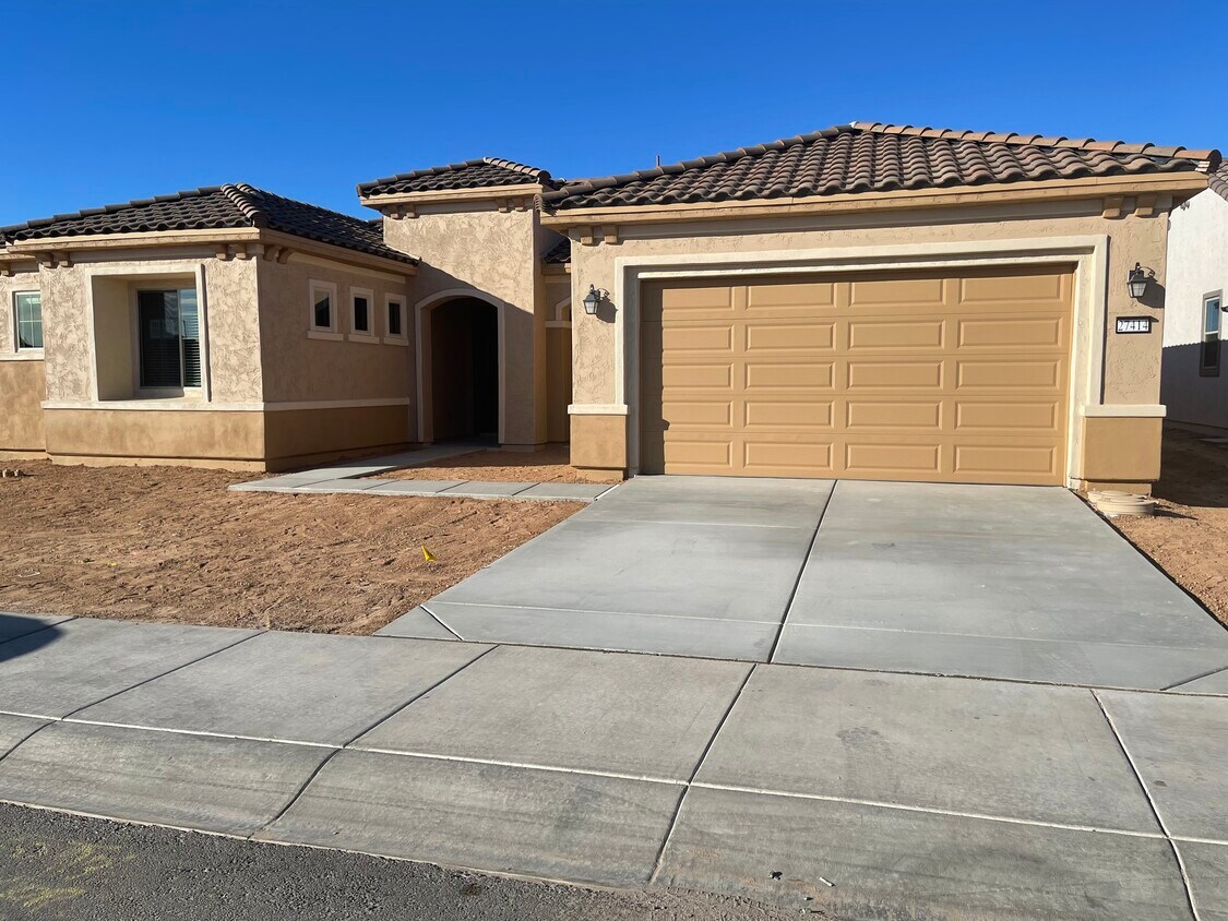 Enter your brand new home! - 27414 W Sierra Pinta Dr