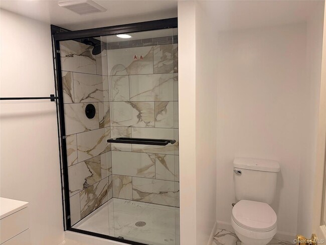 Foto del edificio - 16 Lark St