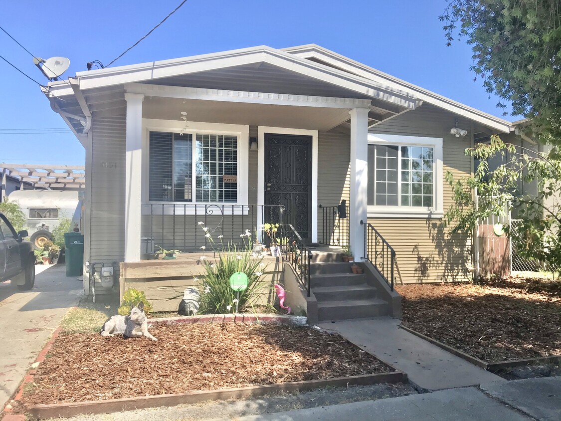 Primary Photo - 1151 60th Ave