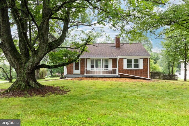 Building Photo - 25731 Ridge Rd