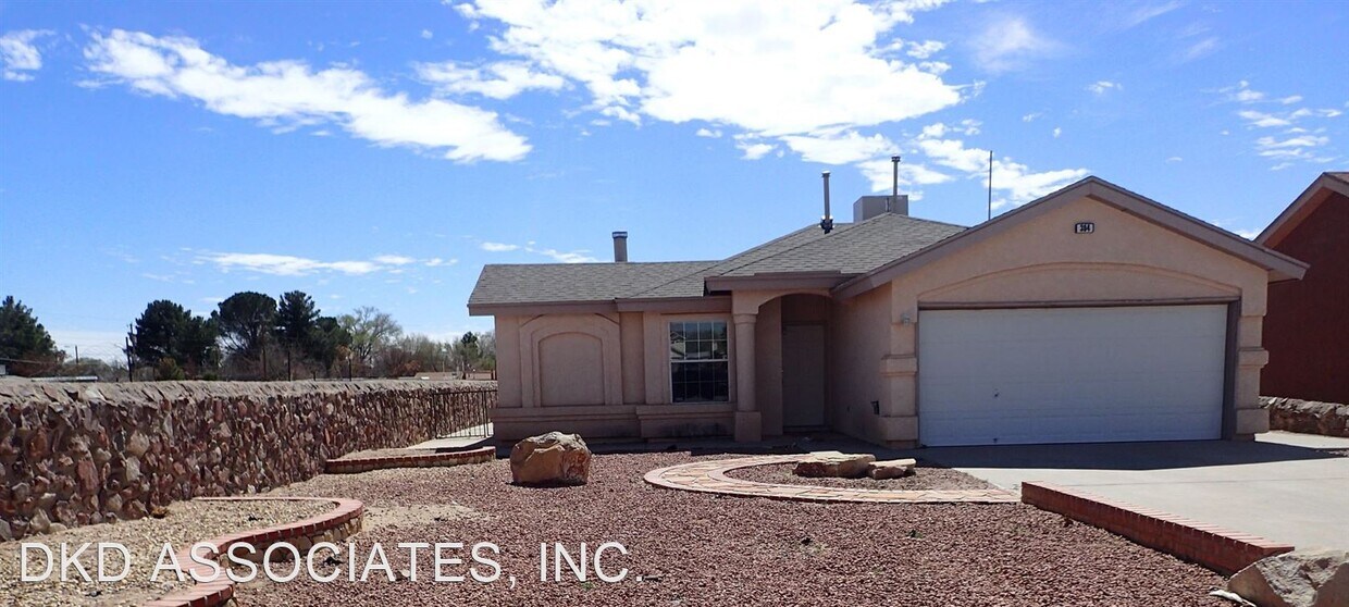 Primary Photo - 3 br, 2 bath House - 304 RIO DULCE
