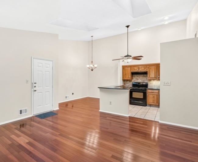 Building Photo - 4006 Crawford Ct