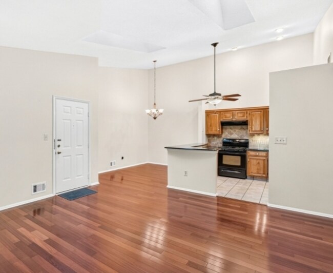 Foto del edificio - 4006 Crawford Ct