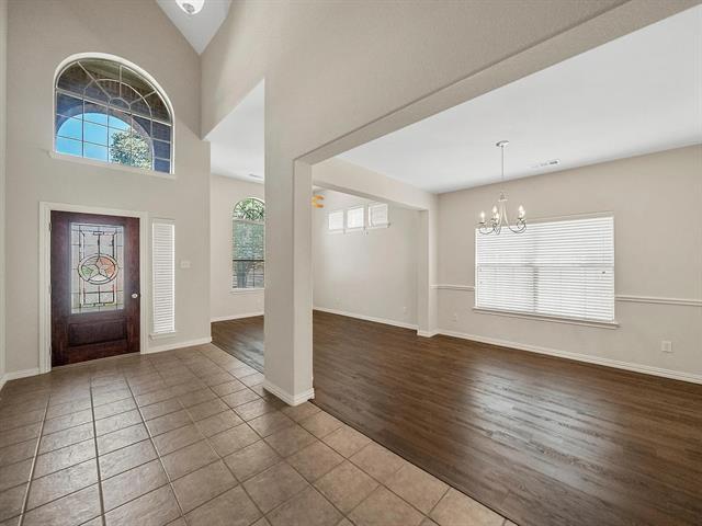 Building Photo - 2861 Laurel Oak Dr