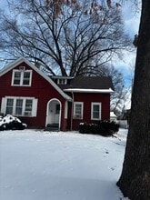 Building Photo - 214 S Glenwood Ave