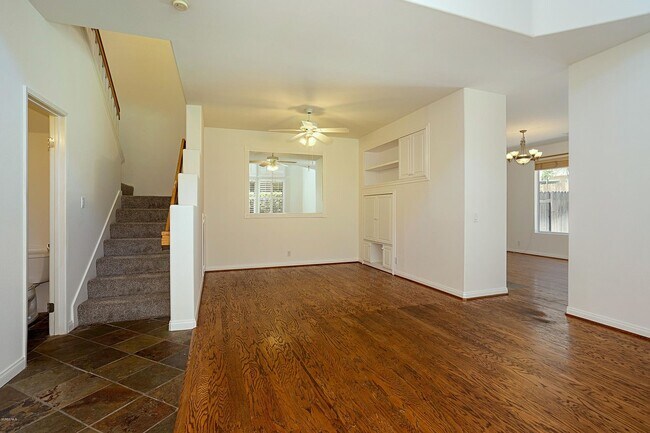Building Photo - 5358 Corte Pico Verde