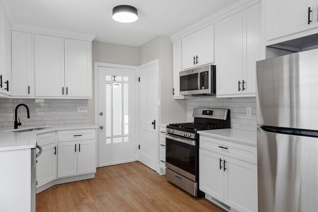 Foto del edificio - 5335 Pattison Ave