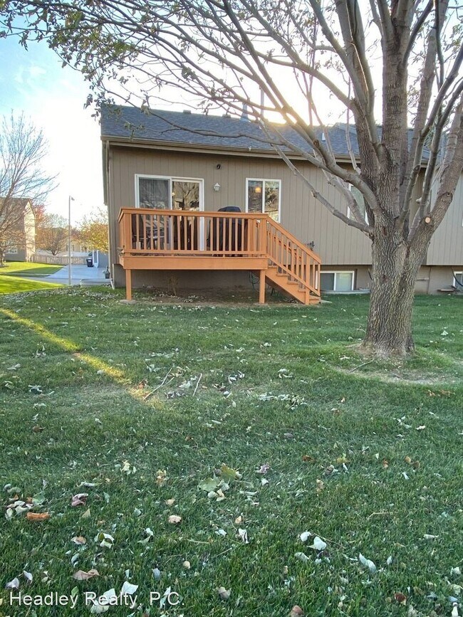 Building Photo - 3 br, 2 bath House - 1106 Gold Coast Rd