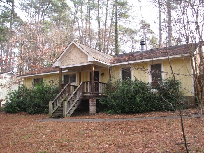 Foto principal - 2813 Dogwood Rd