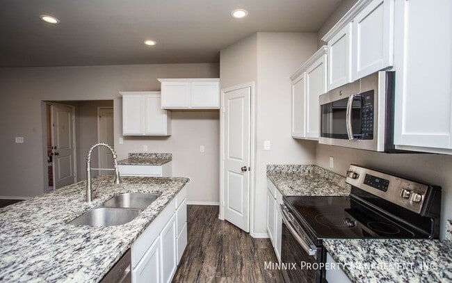 Foto del edificio - 1713 102nd St