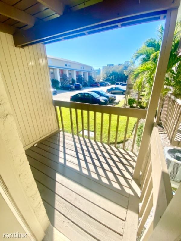 4902 W Gandy Blvd Unit E106, Tampa, FL 33611 Condo for Rent in Tampa