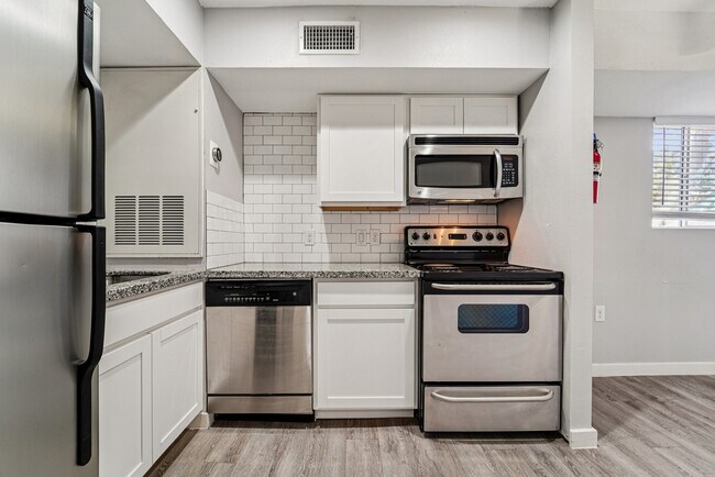 Foto del edificio - 2807 Beauchamp St