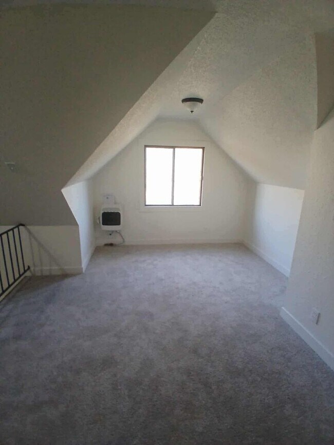 Foto del edificio - 901 Virginia St