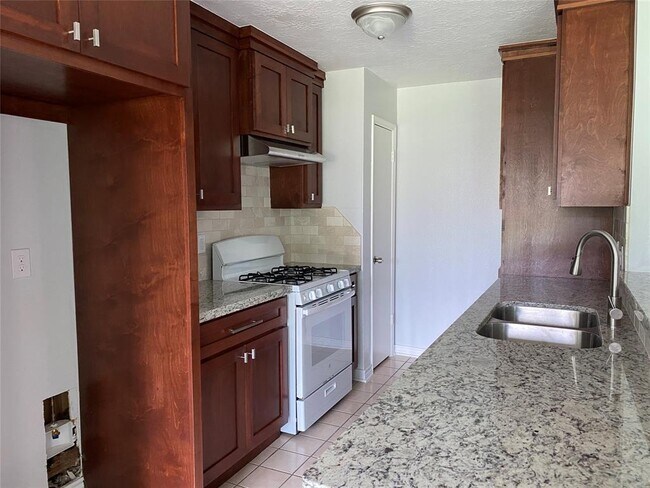 Foto del edificio - 13203 Ellesmere Dr