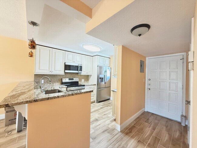 Building Photo - 4411 Trevi Ct