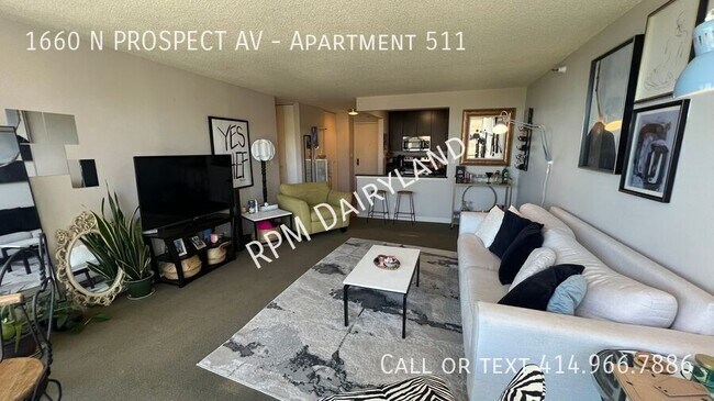 Foto del edificio - 1660 N Prospect Ave
