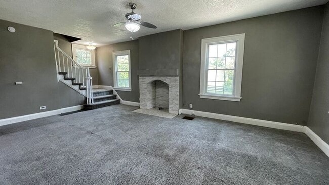Building Photo - 2018 Crosswell Pl