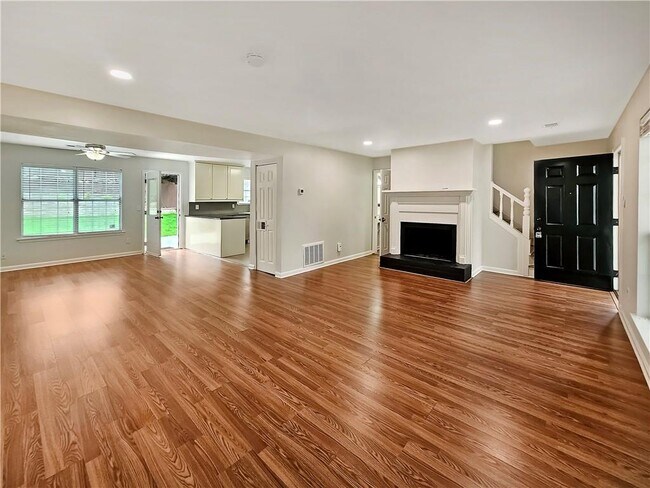 Foto del edificio - 5158 Afton Way