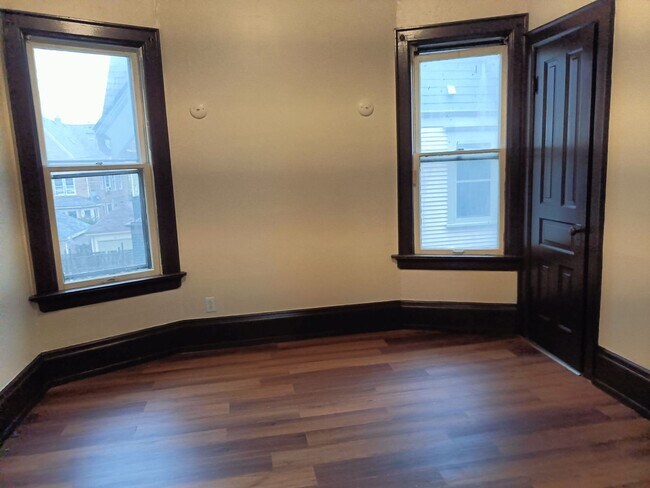 Foto del edificio - 1221-1223 N 28th St