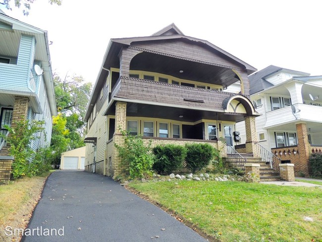 Building Photo - 3669 Hildana Rd