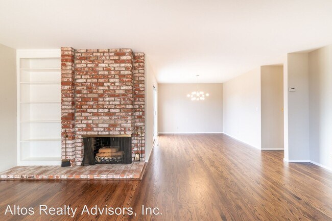 Building Photo - 5 br, 3 bath House - 538 Fort Laramie Drive